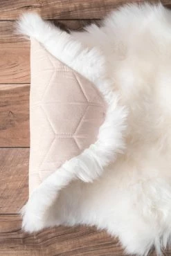Top 10 🔔 nuLOOM Hand Made Due Sheepskin Area Rug 🛒 -nuLOOM Boutique 095e5a2f18d14d1ca34f4f0fab58b7b3 1080x