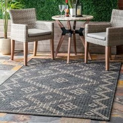 Budget ❤️ nuLOOM Julieta Diamonded Helix Indoor/Outdoor Area Rug ✨