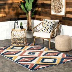 New 🥰 nuLOOM Salena Transitional Diamond Indoor/Outdoor Area Rug 🔥