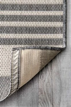 Hot Sale ⭐ NuLOOM Outdoor Robin Rug 💯 -nuLOOM Boutique 90279a2391924cc48e9e71bd86dd7fac 1080x