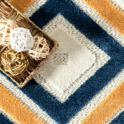 New 🥰 nuLOOM Salena Transitional Diamond Indoor/Outdoor Area Rug 🔥 -nuLOOM Boutique a142ea4ad33d4c4abbdf81a191be2a95 1080x