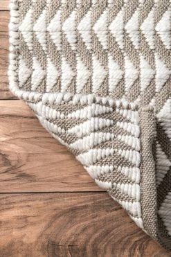 Discount 🤩 nuLOOM Outdoor Striped Yasmin Area Rug 😍 -nuLOOM Boutique cf6c65bcbd414cc28e7367cd7d20f726 1080x